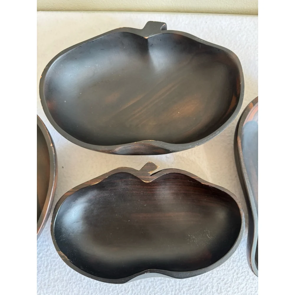 Vintage Unbranded Wooden Fruit chili pepper Shaped appetizer Bowls Set Brown